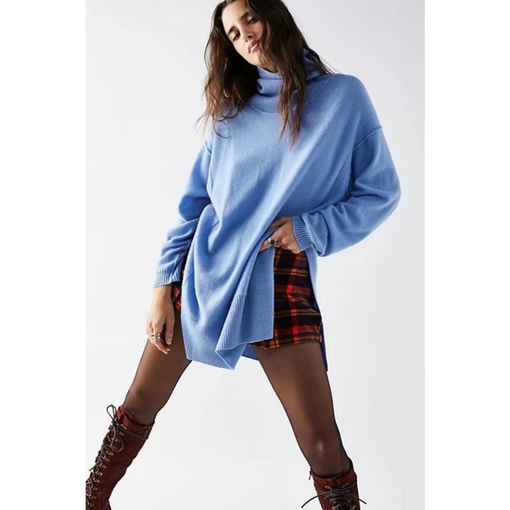 Free People We The Free Jessie Cashmere Tunic (S) in Blue Mist